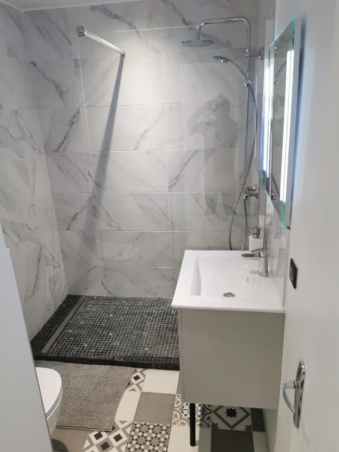 Suquet Balcony 1 Min Beach, 10 Min Palais & Croisette Works Appartamento Cannes